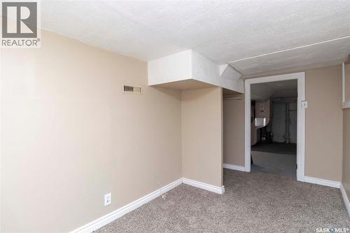 325 S Avenue S, Saskatoon, SK - Indoor Photo Showing Other Room