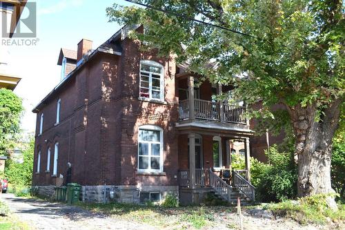 489 Maclaren Street, Ottawa, ON 