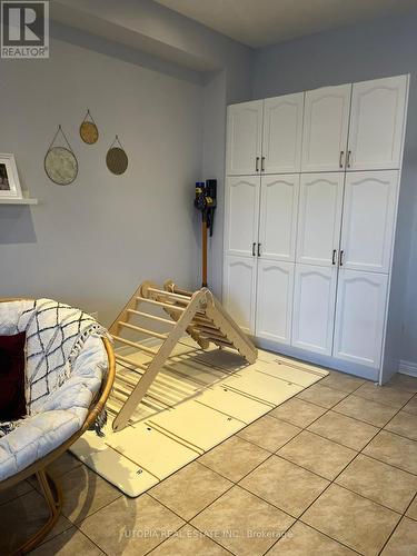 5405 Festival Drive, Mississauga, ON - Indoor