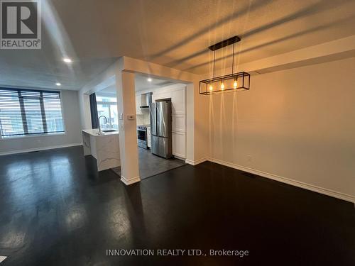 16 Santa Cruz Private, Ottawa, ON - Indoor Photo Showing Other Room