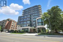 102 - 55 PORT STREET E  Mississauga, ON L5A 4P3
