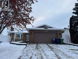 734 Wollaston COURT  Saskatoon, SK S7J 4E5
