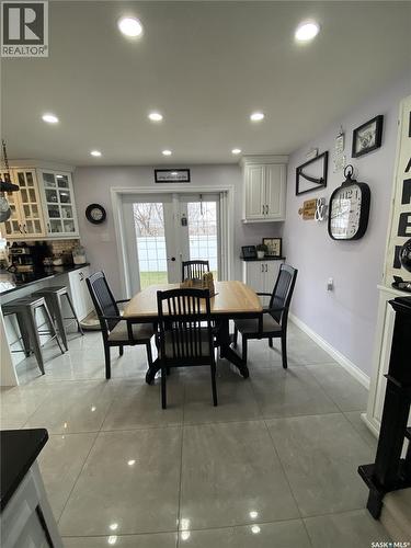 734 Wollaston Court, Saskatoon, SK - Indoor Photo Showing Dining Room