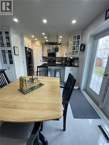 734 Wollaston Court, Saskatoon, SK - Indoor Photo Showing Dining Room