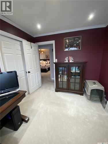 734 Wollaston Court, Saskatoon, SK - Indoor