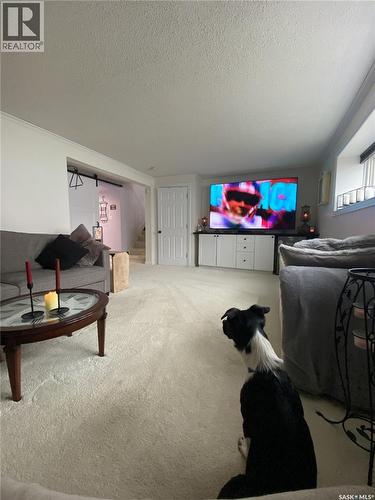 734 Wollaston Court, Saskatoon, SK - Indoor