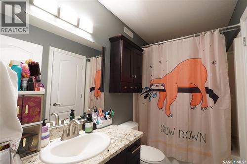 4514 Harbour Village Way, Regina, SK - Indoor Photo Showing Bathroom