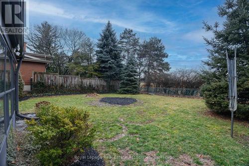 51 Delmar Drive, Hamilton, ON - Outdoor