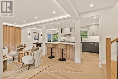 257 Strathcona Drive, Burlington, ON - Indoor