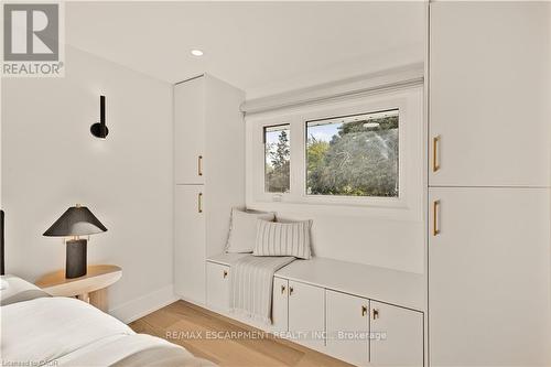 257 Strathcona Drive, Burlington, ON - Indoor