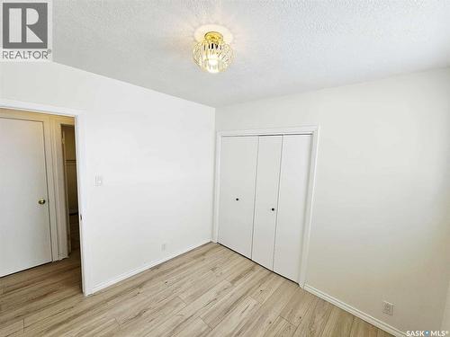 4 Railway Avenue, Yarbo, SK - Indoor Photo Showing Other Room