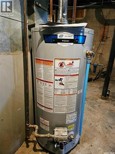 4 Railway Avenue, Yarbo, SK - Indoor Photo Showing Basement