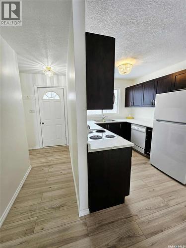4 Railway Avenue, Yarbo, SK - Indoor Photo Showing Kitchen