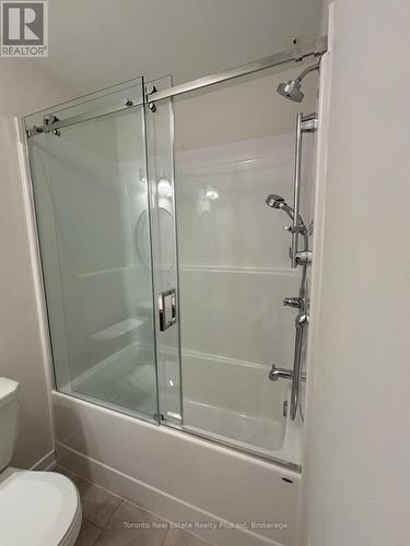 1341 Kaniv Street, Oakville, ON - Indoor Photo Showing Bathroom