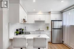 90 PORTLAND STREET  Toronto, ON M8Y 1A7