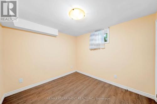 167 Miles Road, Hamilton, ON - Indoor Photo Showing Other Room