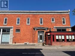 4 - 135 MURRAY STREET  Ottawa, ON K1N 5M7