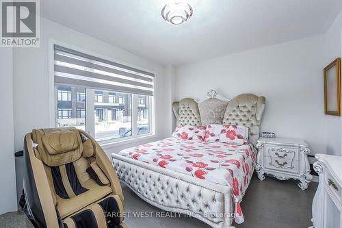66 Minnock Street, Caledon, ON - Indoor Photo Showing Bedroom
