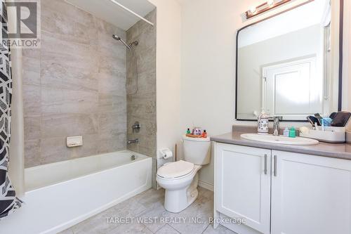 66 Minnock Street, Caledon, ON - Indoor Photo Showing Bathroom