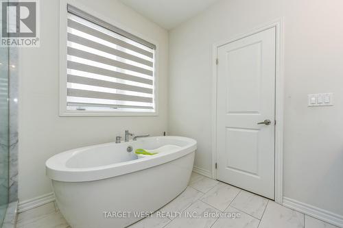 66 Minnock Street, Caledon, ON - Indoor Photo Showing Bathroom