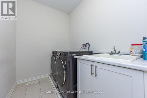 66 Minnock Street, Caledon, ON - Indoor Photo Showing Laundry Room