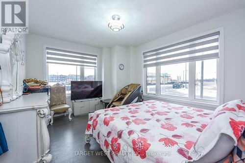 66 Minnock Street, Caledon, ON - Indoor Photo Showing Bedroom