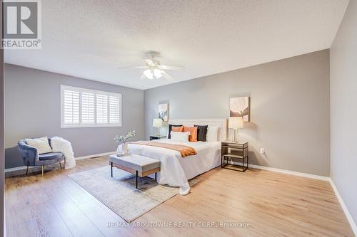 3041 Caulfield Crescent, Mississauga, ON - Indoor Photo Showing Bedroom