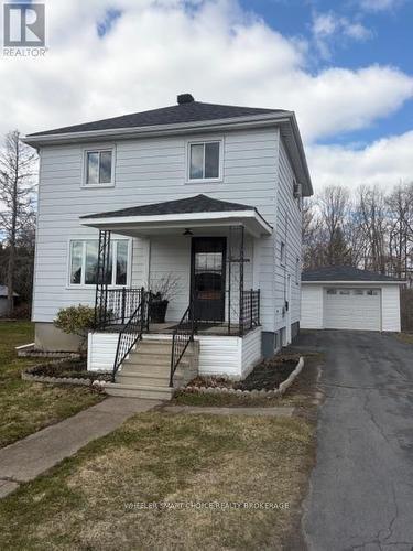 14 SAUNDERS AVENUE N  South Stormont, ON K0C 1P0