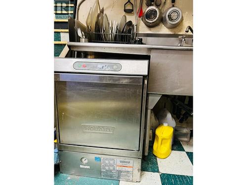 6483 Knight Street, Vancouver, BC 