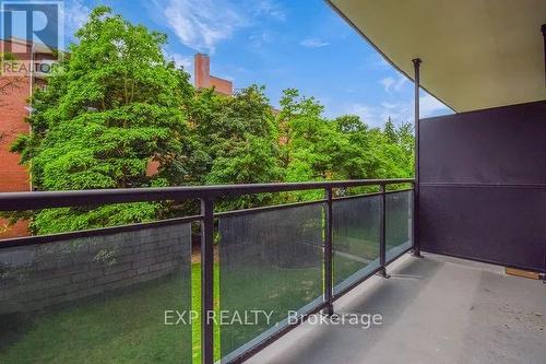 45 PAISLEY BOULEVARD W , Mississauga (Cooksville), Ontario L5B 1E4 5