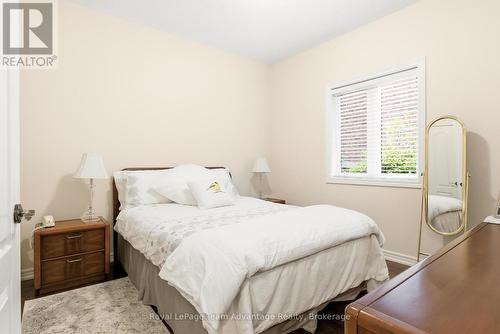 17 Borland Crescent, Caledon (Caledon East), ON - Indoor Photo Showing Bedroom