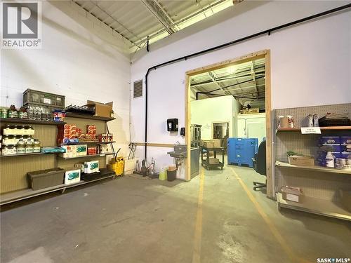 112 100 1St Avenue W, Assiniboia, SK 