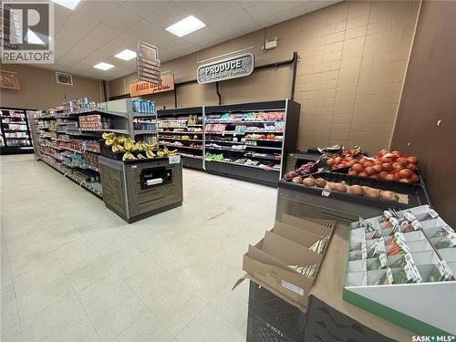 112 100 1St Avenue W, Assiniboia, SK 