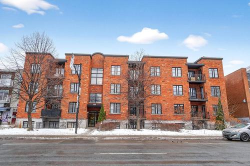 304-1628 Boul. Henri-Bourassa E.  Montréal (Ahuntsic-Cartierville), QC H2C 1H9