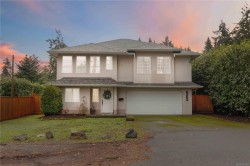 A-3037 Pickford Rd  Colwood, BC V9B 2L3