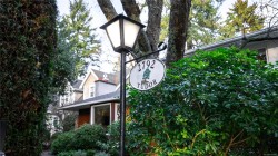 2792 Tudor Ave  Saanich, BC V8N 1L7