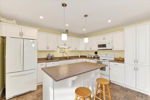 403-5700 Pierce Rd, Port Alberni, BC 