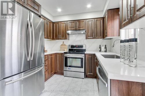 6 Studebaker Trail, Brampton, ON - Indoor Photo Showing Kitchen