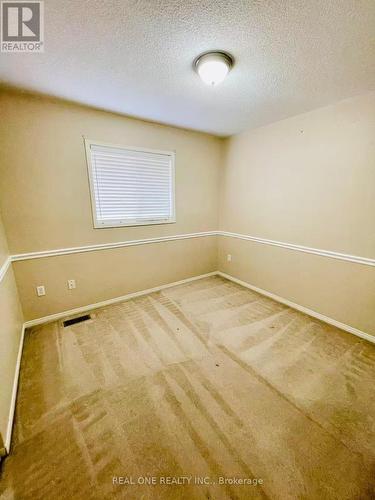 5316 Hollypoint Avenue, Mississauga, ON - Indoor Photo Showing Other Room