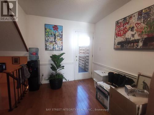 976 Raintree Lane, Mississauga, ON - Indoor