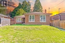 30 MELCHIOR DRIVE  Toronto, ON M1E 3W5