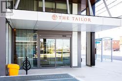 406 - 1195 THE QUEENSWAY  Toronto, ON M8Z 1R6