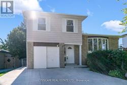 3 GENEVA CRESCENT  Brampton, ON L6S 1K7