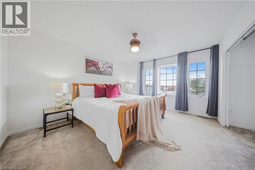 11 Renner Drive, Cambridge, ON - Indoor Photo Showing Bedroom