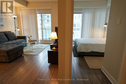 1634 - 165 LEGION ROAD N  Toronto (Mimico), ON M8Y 0B3