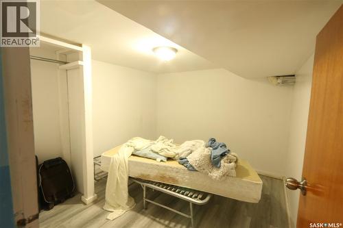 1115 Robinson Street, Regina, SK - Indoor