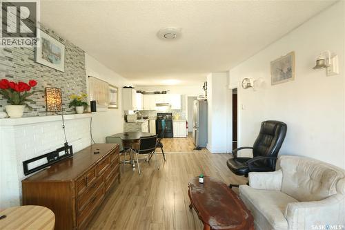 1115 Robinson Street, Regina, SK - Indoor