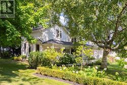 212 KING STREET  Oakville (Oo Old Oakville), ON L6J 1B5