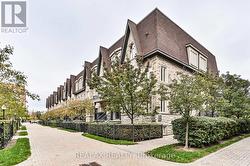 207 - 320 JOHN STREET  Markham, ON L3T 0B1