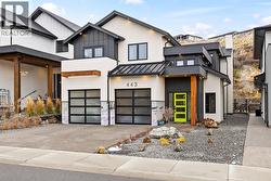 3 Bedrooms | 3 Bathrooms | Kettle Valley - 